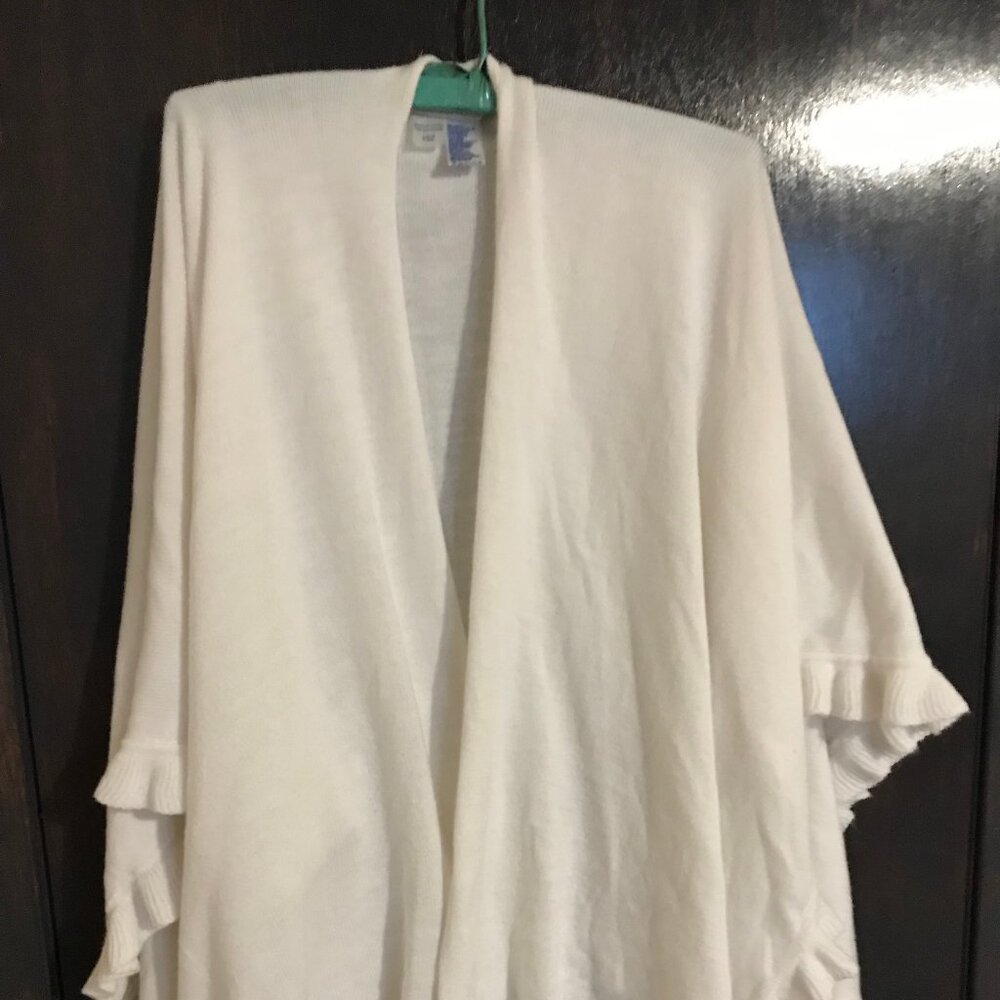 Peter Nygard Ladies White Wrap One Size NWT